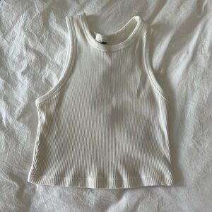 Uniqlo ribbed crop tank top